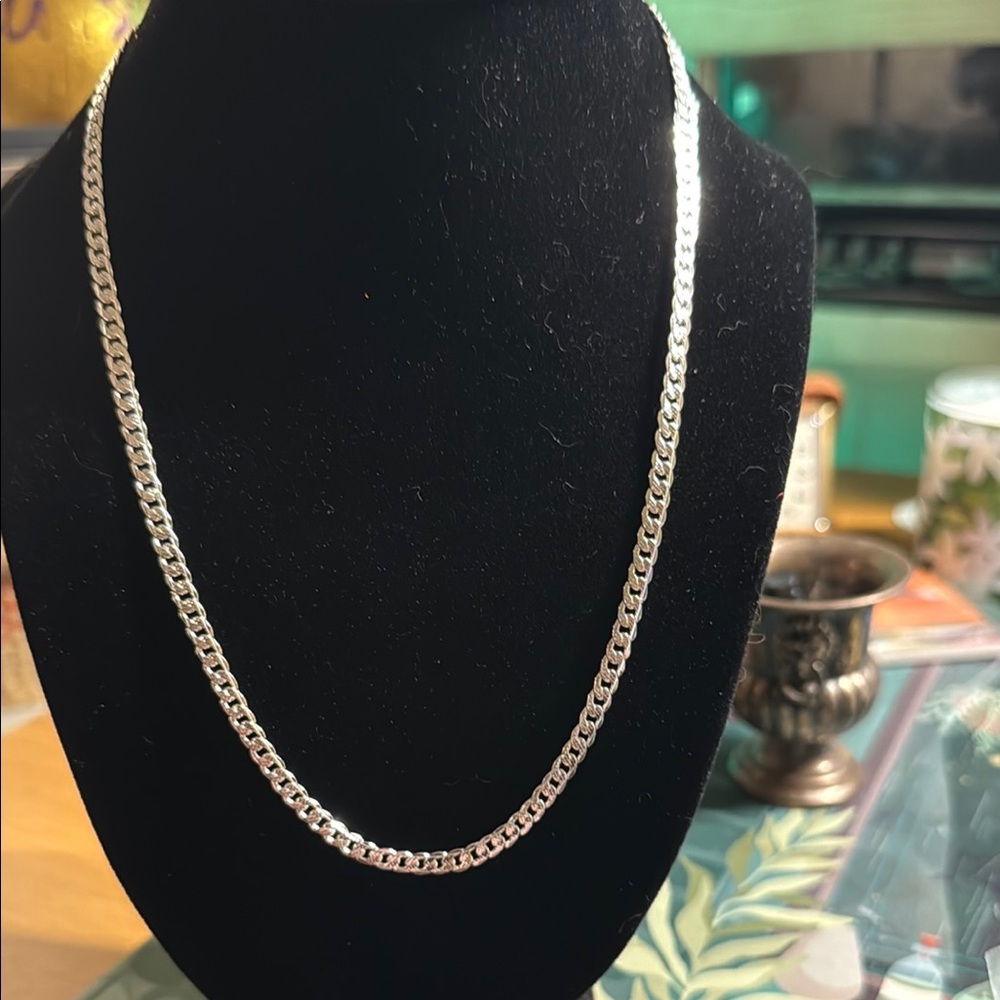 Chic Silver Chain Necklace
